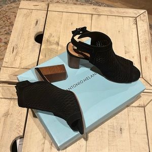 Antonio Melani black sling back 3 in heel